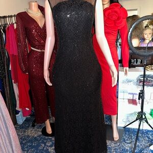 Chic Black Strapless Sequin Dress